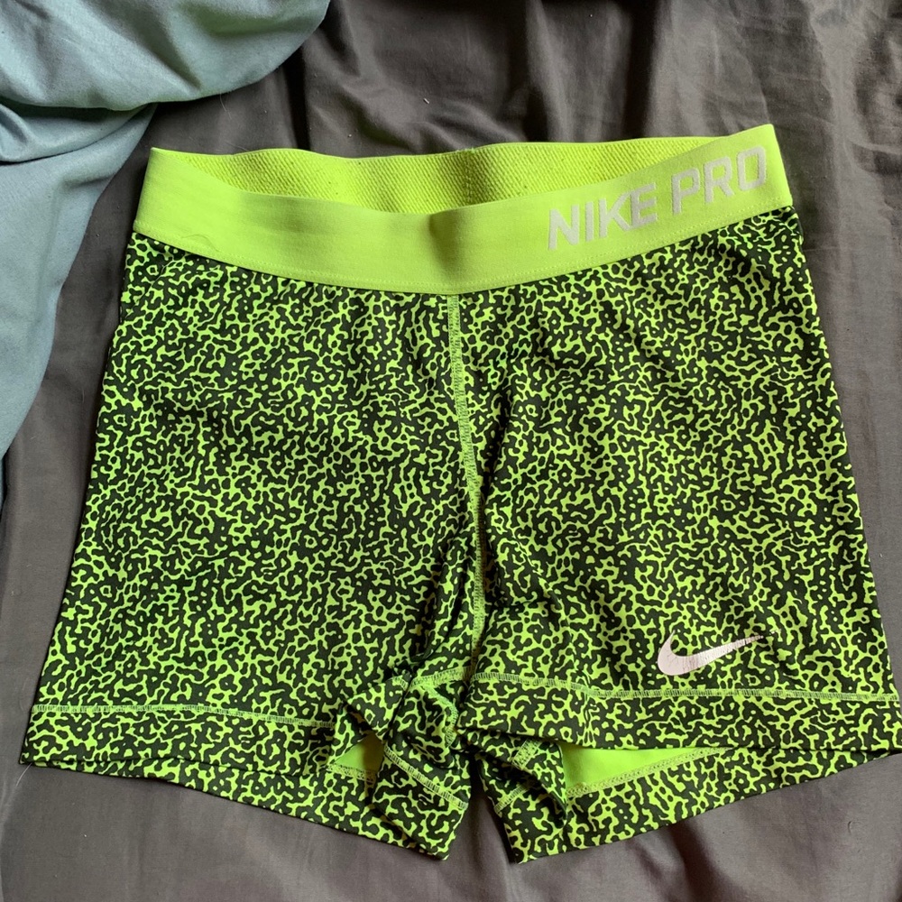 Patterned Nike pros SOLD
